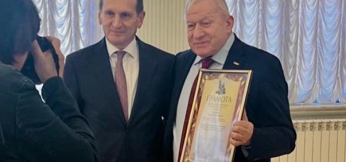 Нарышкин С. и Радченко В. в момент награждения 03.06.2026 г.
